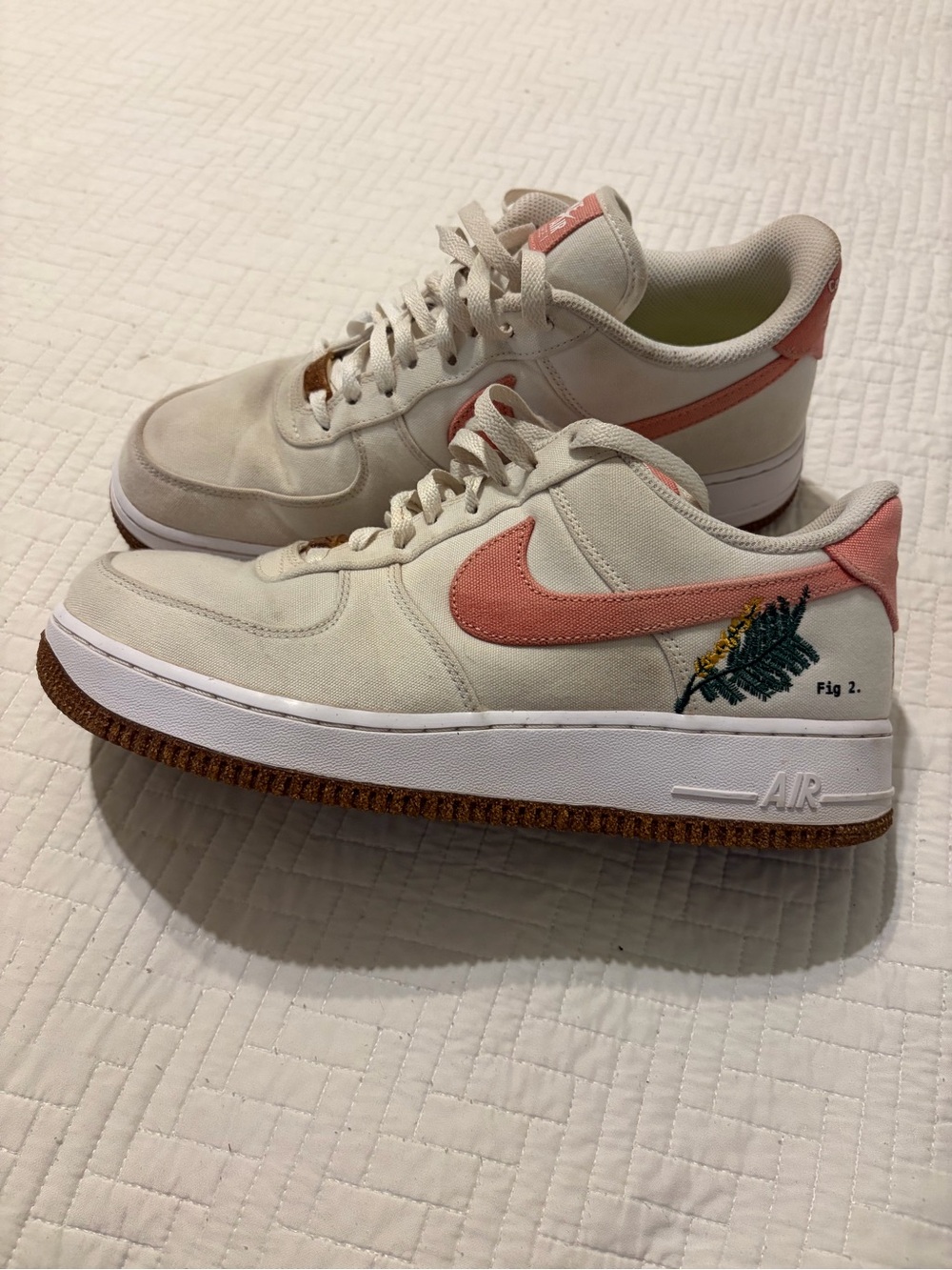 AIR FORCE 1 LOW SE 'CATECHU men’s 10 women’s 11.5